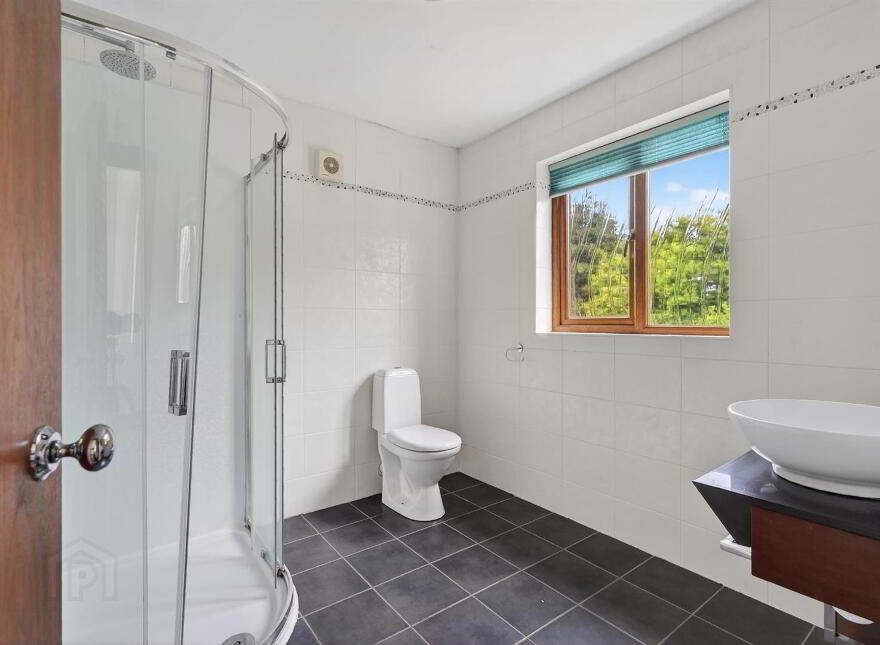 30 Marlborough Park North, Belfast, BT9 6HJ