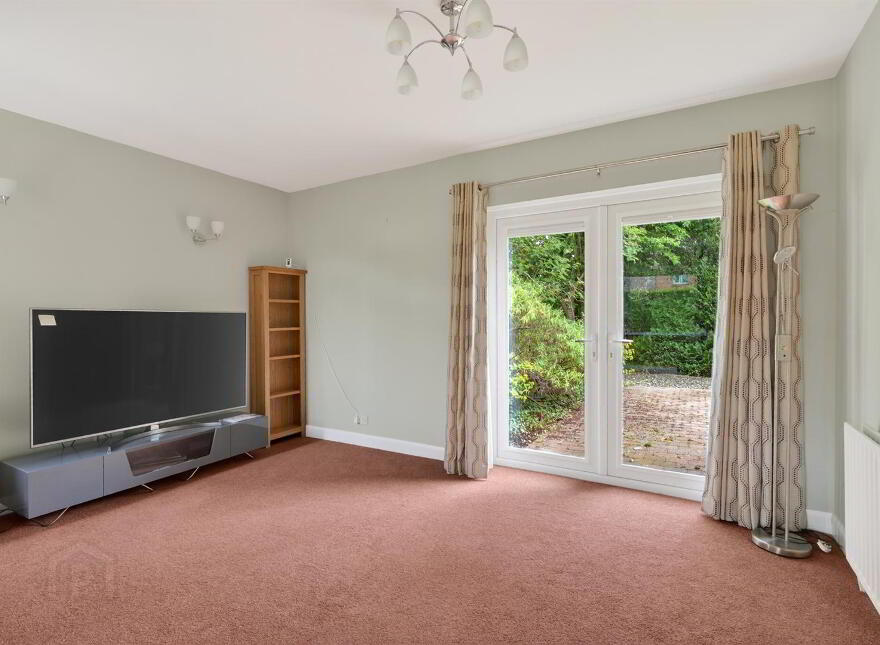 33 Dorchester Park, Belfast, BT9 6RJ