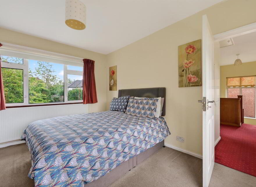 33 Dorchester Park, Belfast, BT9 6RJ