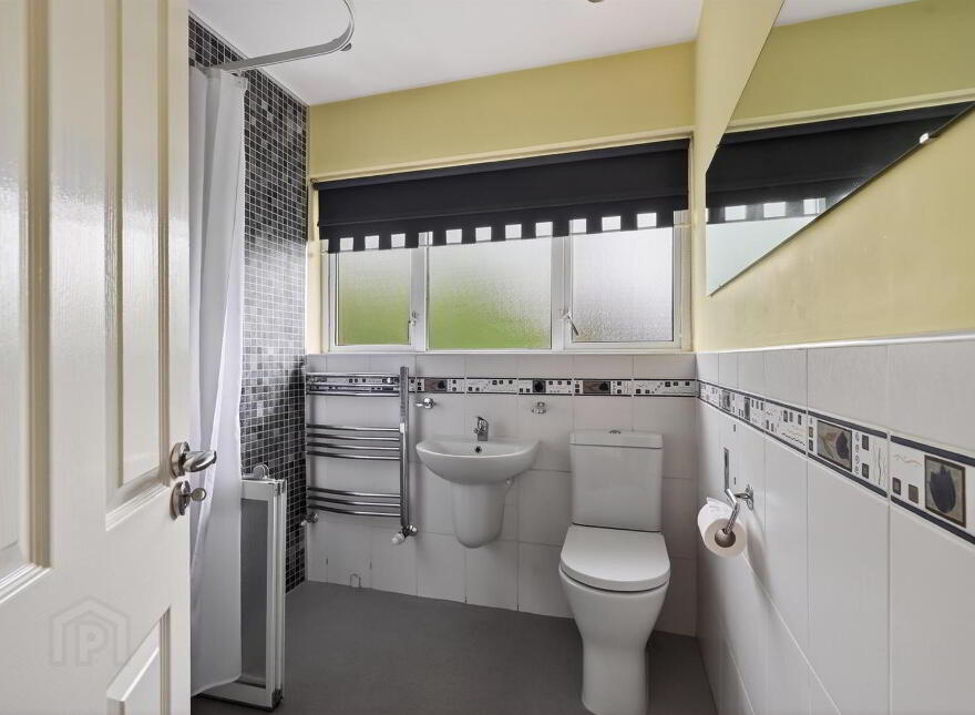 33 Dorchester Park, Belfast, BT9 6RJ