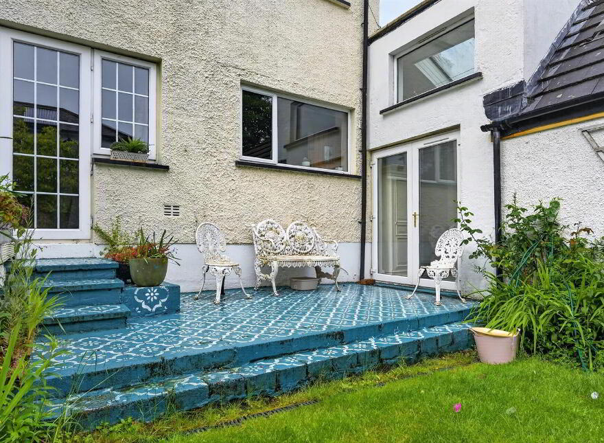 20 Balmoral Avenue, Belfast, BT9 6NW