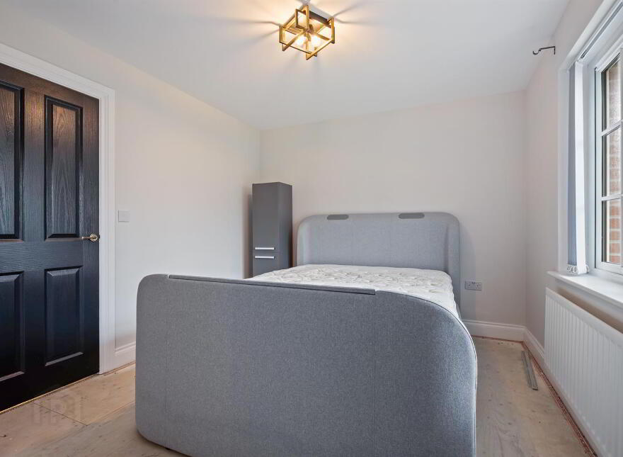 6 Tullynagardy Grove, Newtownards, BT23 4ZJ