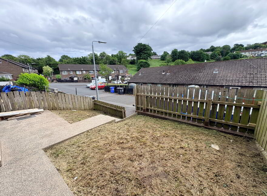 102 Meadowlands, Downpatrick, BT30 6HG