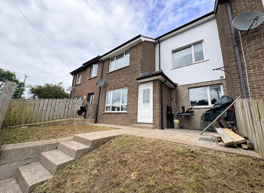 102 Meadowlands, Downpatrick, BT30 6HG