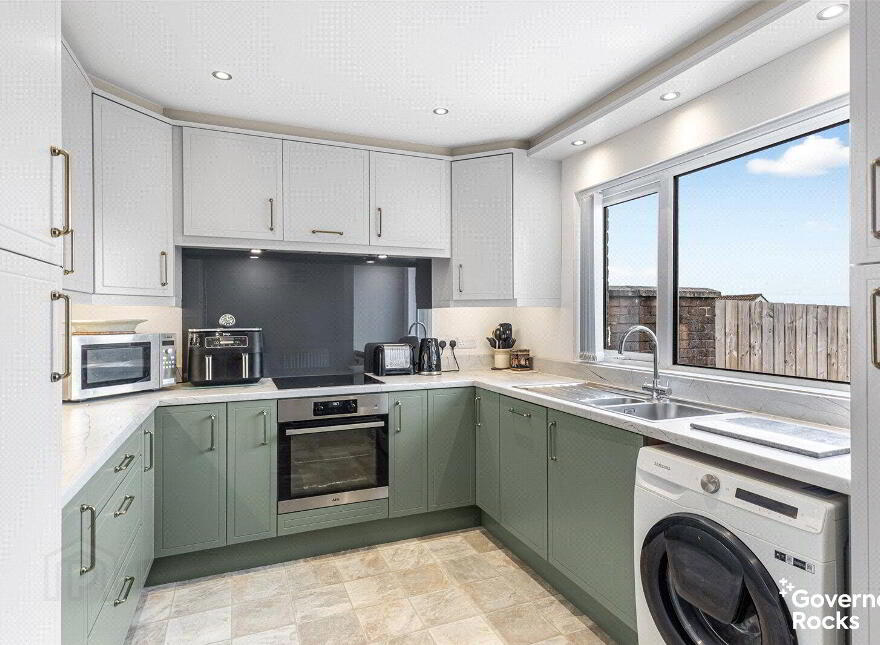 62 Ballymacormick Avenue, Bangor, BT19 6AY