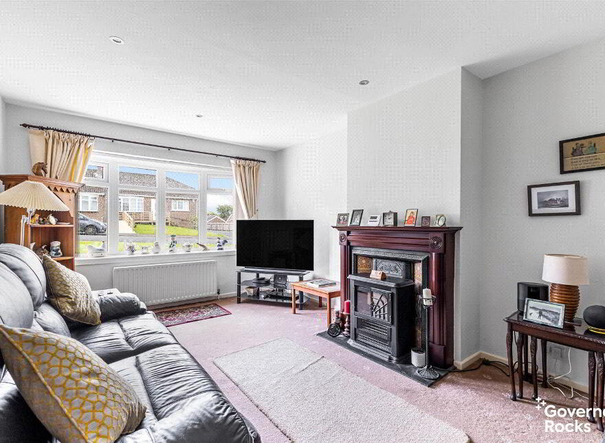 62 Ballymacormick Avenue, Bangor, BT19 6AY