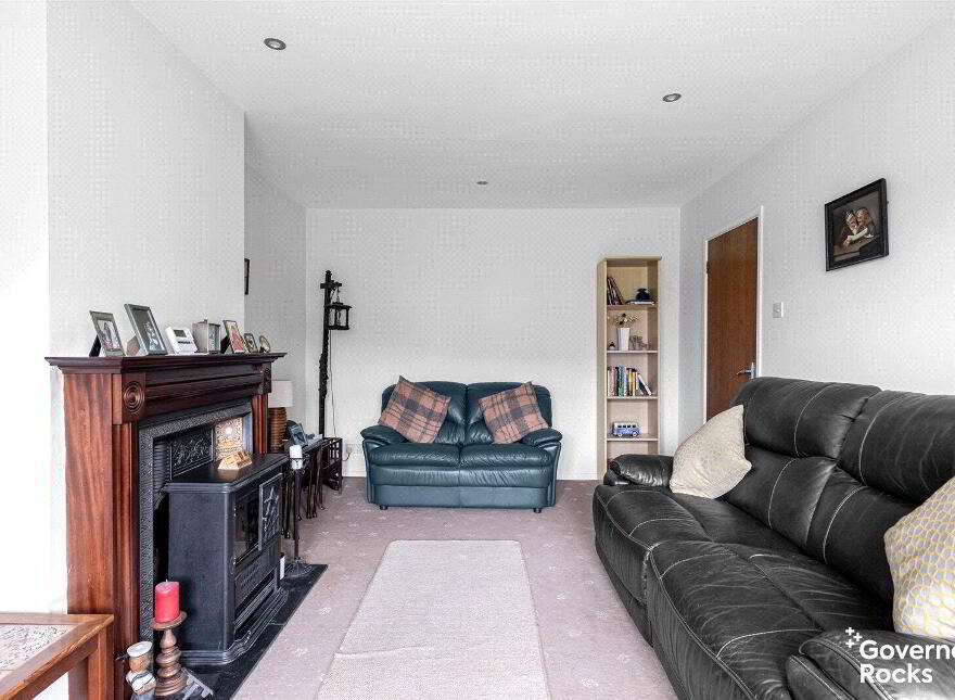 62 Ballymacormick Avenue, Bangor, BT19 6AY