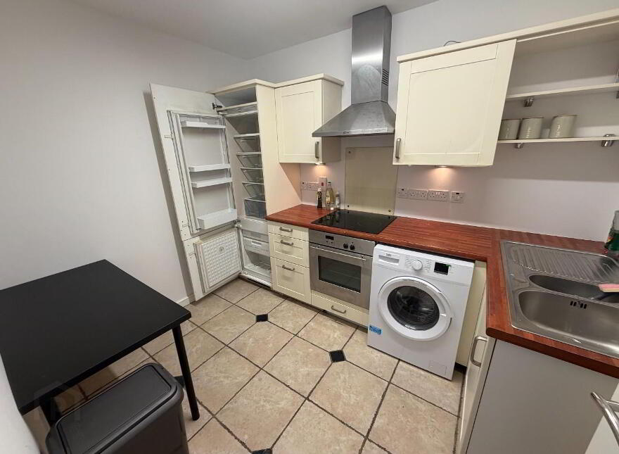 401 College Place, Strand Road, Derry, BT48 7LP