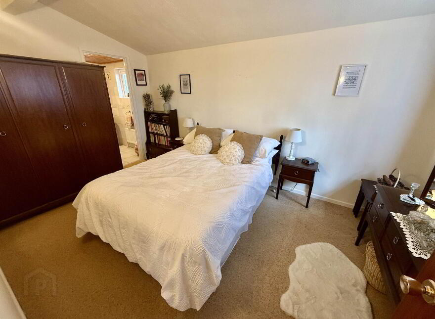 20 Cormorant Park, Lower Braniel Road, Belfast, BT5 7NB