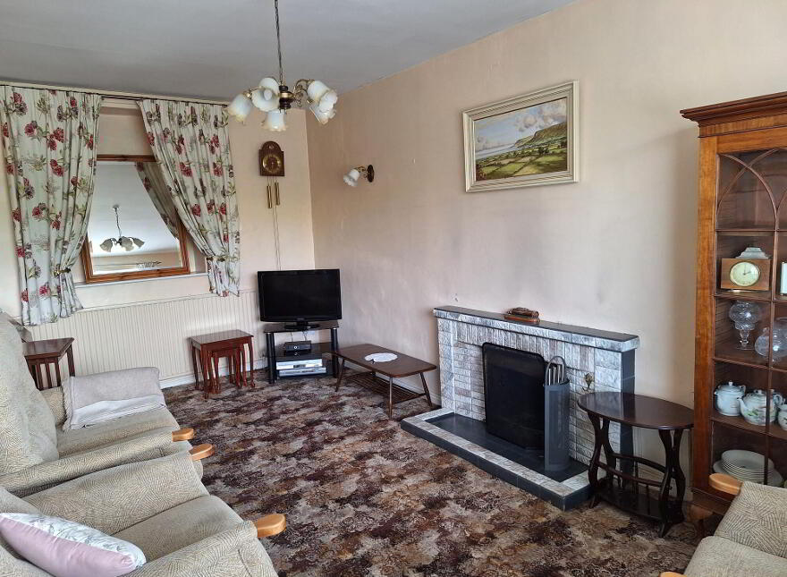 27 Mark Street, Glenarm, Ballymena, BT44 0AN