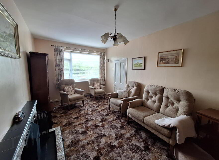 27 Mark Street, Glenarm, Ballymena, BT44 0AN