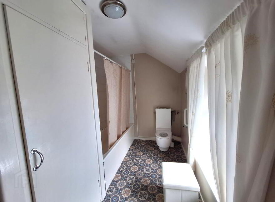 27 Mark Street, Glenarm, Ballymena, BT44 0AN