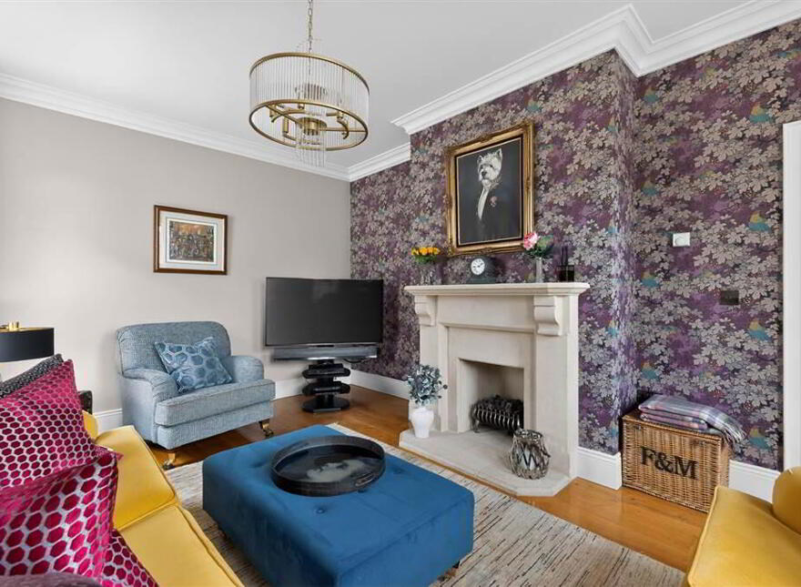 6 Royal Park Avenue, Royal Hillsborough, BT26 6SL