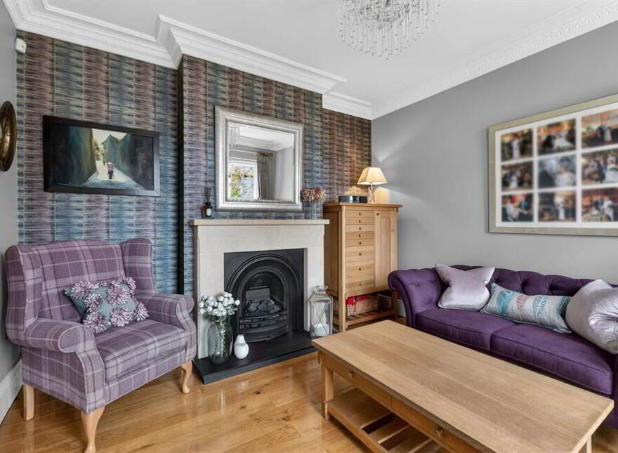 6 Royal Park Avenue, Royal Hillsborough, BT26 6SL