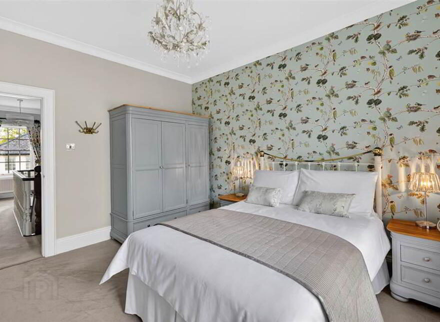 6 Royal Park Avenue, Royal Hillsborough, BT26 6SL
