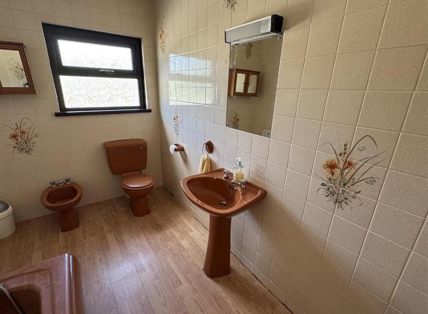 212 Lylehill Road, Belfast, BT14 8SW