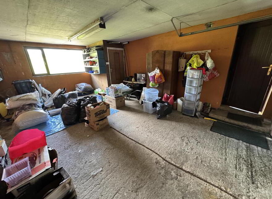 212 Lylehill Road, Belfast, BT14 8SW
