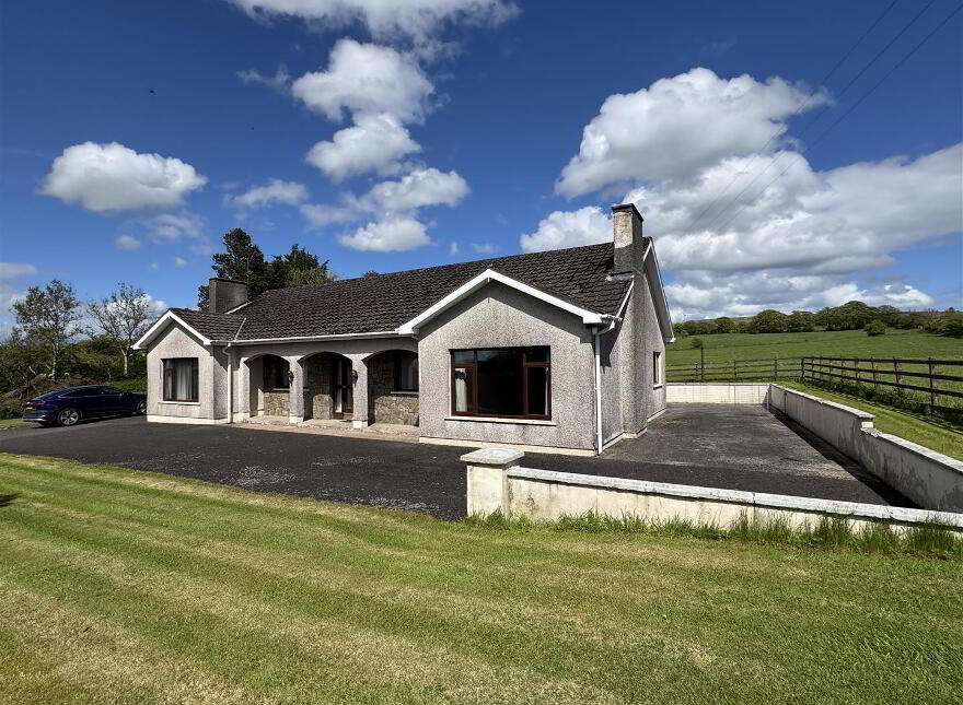 212 Lylehill Road, Belfast, BT14 8SW