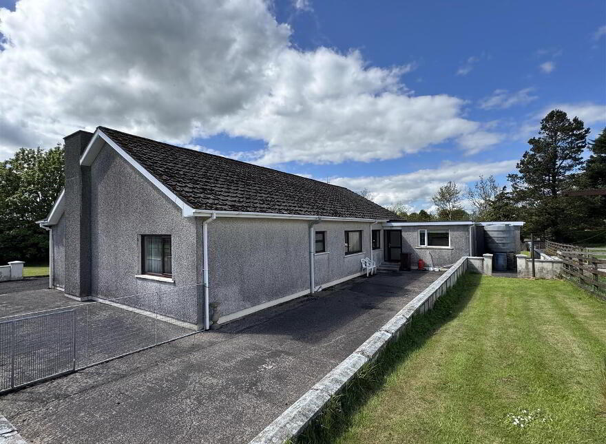 212 Lylehill Road, Belfast, BT14 8SW