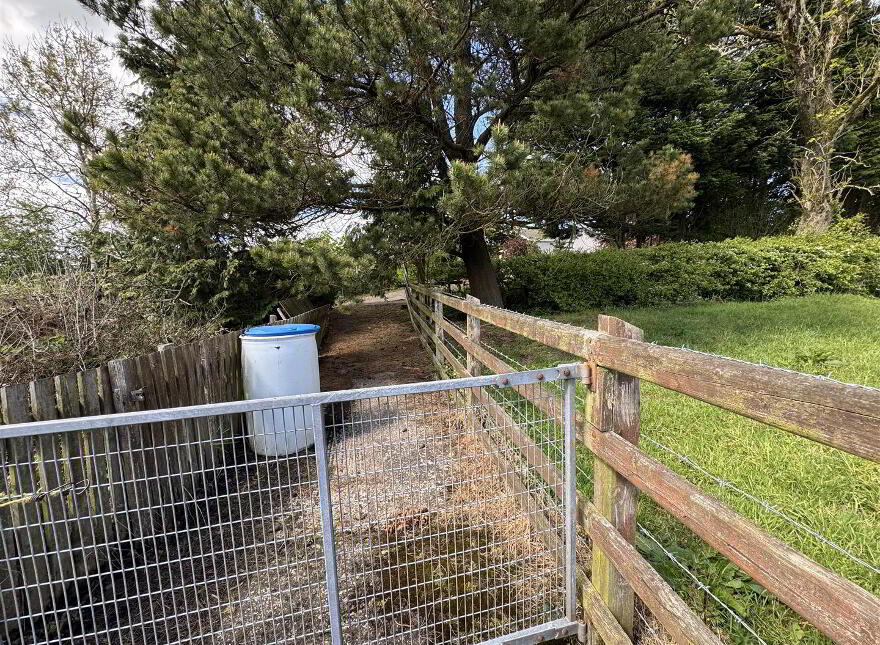 212 Lylehill Road, Belfast, BT14 8SW