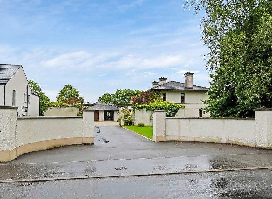 8 Ballynahatty Road, Omagh, BT78 1PN