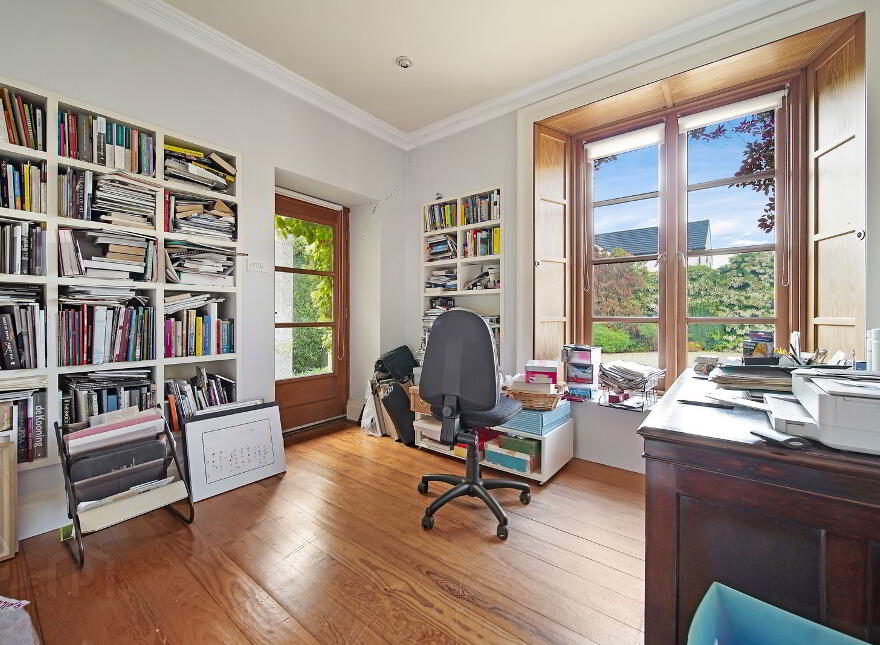 8 Ballynahatty Road, Omagh, BT78 1PN