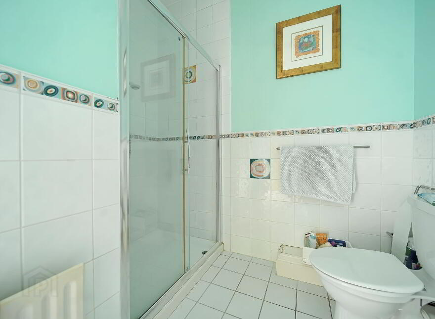 8 Ballynahatty Road, Omagh, BT78 1PN