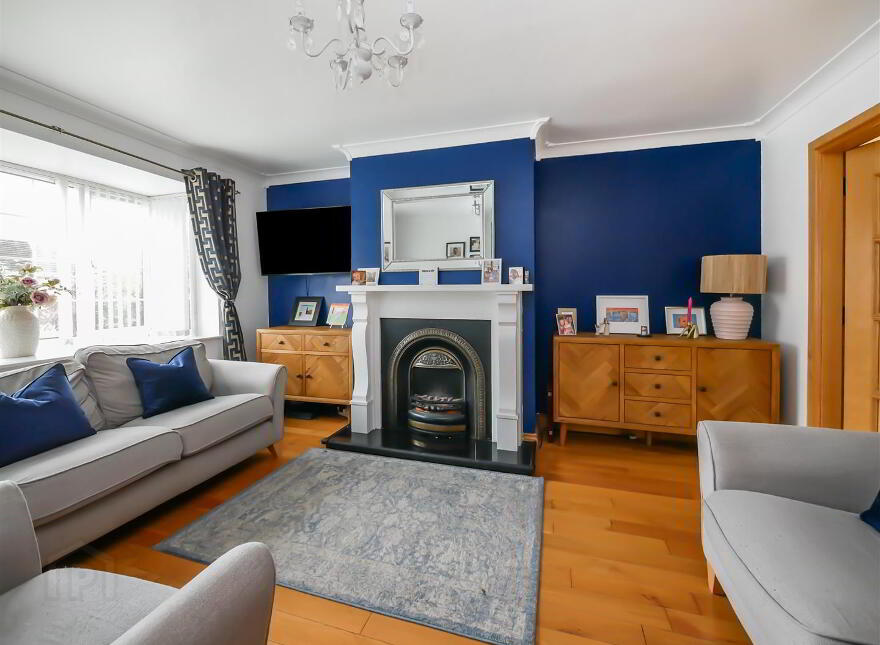 20 Upper Malvern Park, Cairnshill Road, Belfast, BT8 6TE