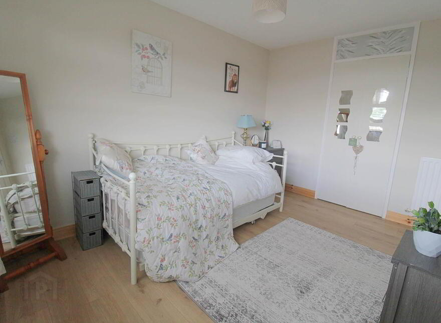 170 Upper Greenwell Street, Newtownards, BT23 8LY