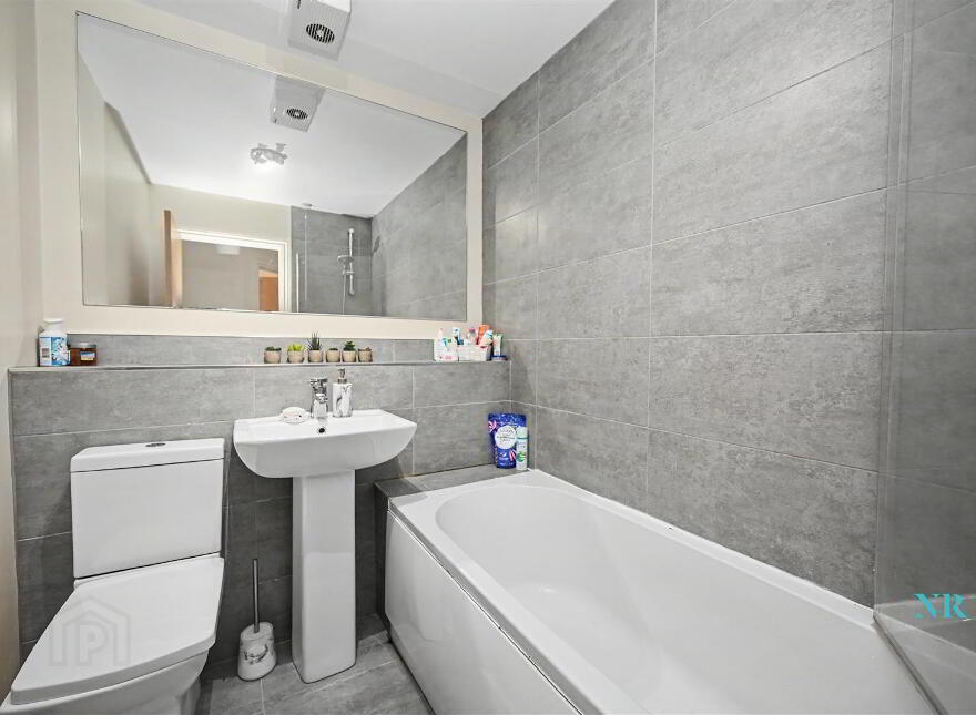Apt 100 Bass Buildings, 38 Alfred Street, Belfast, BT2 8EA