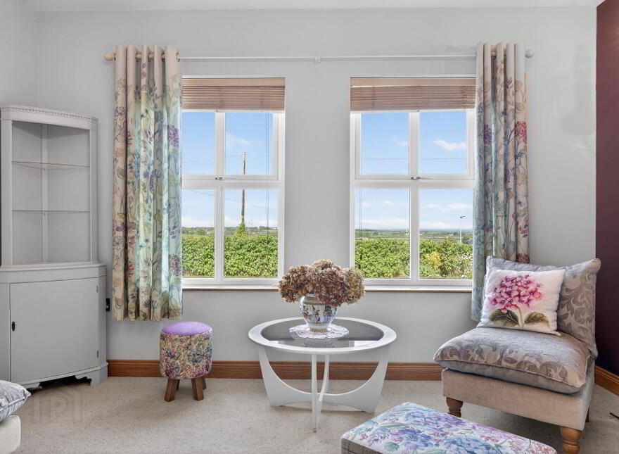 3 Craigahulliar Road, Portrush, Coleraine, BT52 2PL