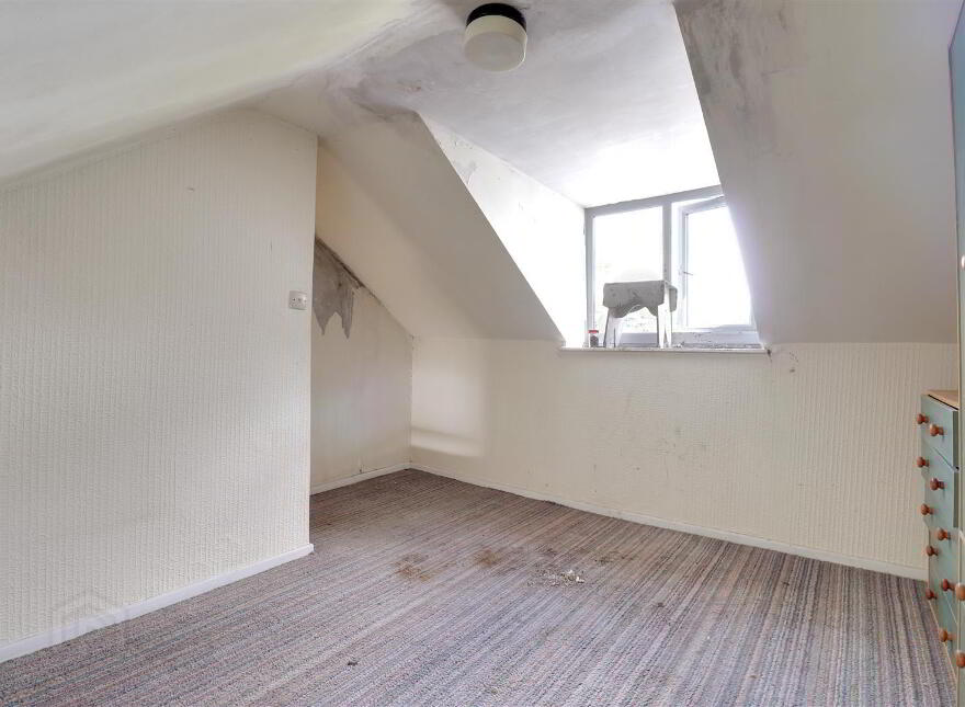 52 High Street, Ballyhalbert, Newtownards, BT22 1BL