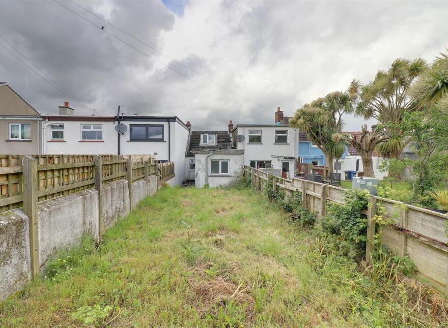 52 High Street, Ballyhalbert, Newtownards, BT22 1BL