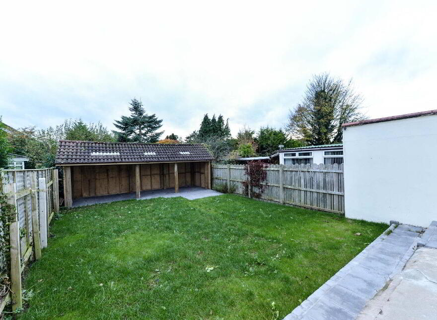 33 Reaville Park, Dundonald, Belfast, BT16 2AR