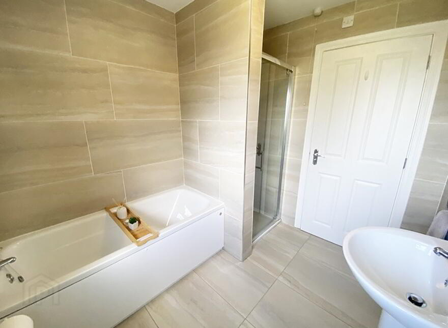 7 Coolnacran Park, Loughbrickland, Banbridge, BT32 3ZG