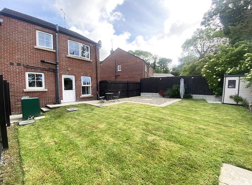 7 Coolnacran Park, Loughbrickland, Banbridge, BT32 3ZG