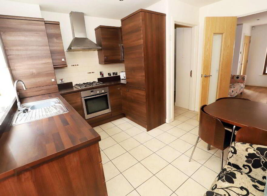 8 Hyndford Street, Belfast, BT5 5EN