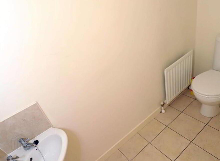 8 Hyndford Street, Belfast, BT5 5EN