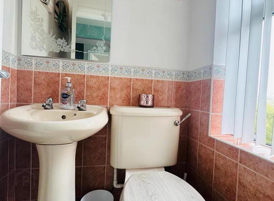 4 Copperfield Mews, Waterside, L'Derry, BT47 5DF