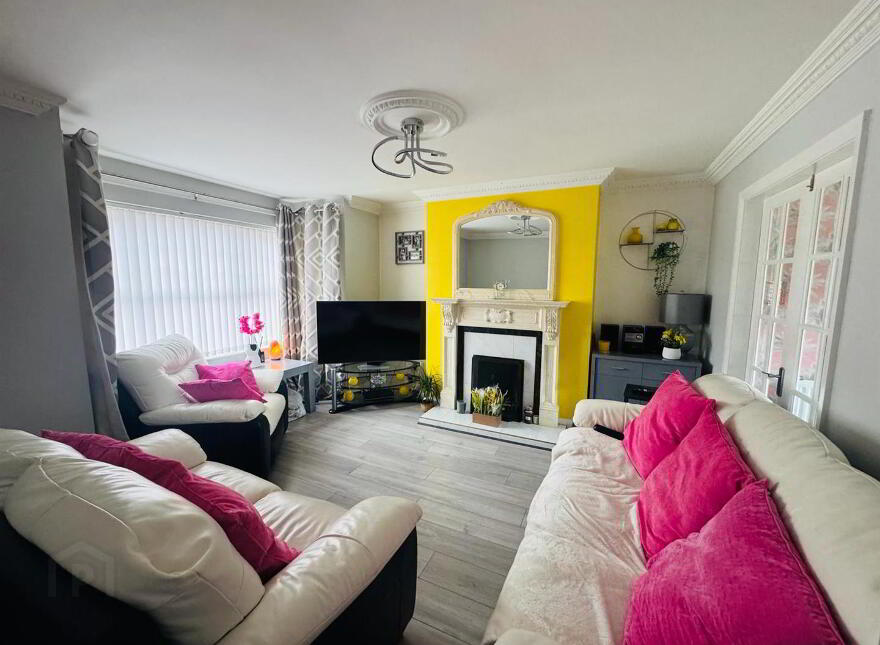 4 Copperfield Mews, Waterside, L'Derry, BT47 5DF