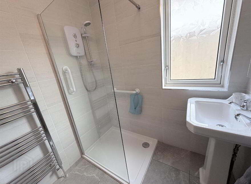 4 Erosmore Drive, Waterside, L'Derry, BT47 5SL