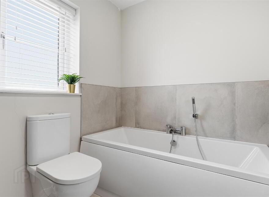 19 Belmont Hall Road, Antrim, BT41 1DL