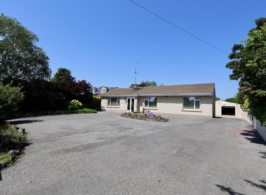 Síocháin, The Bullet Road, Ballykeeran, N37F244
