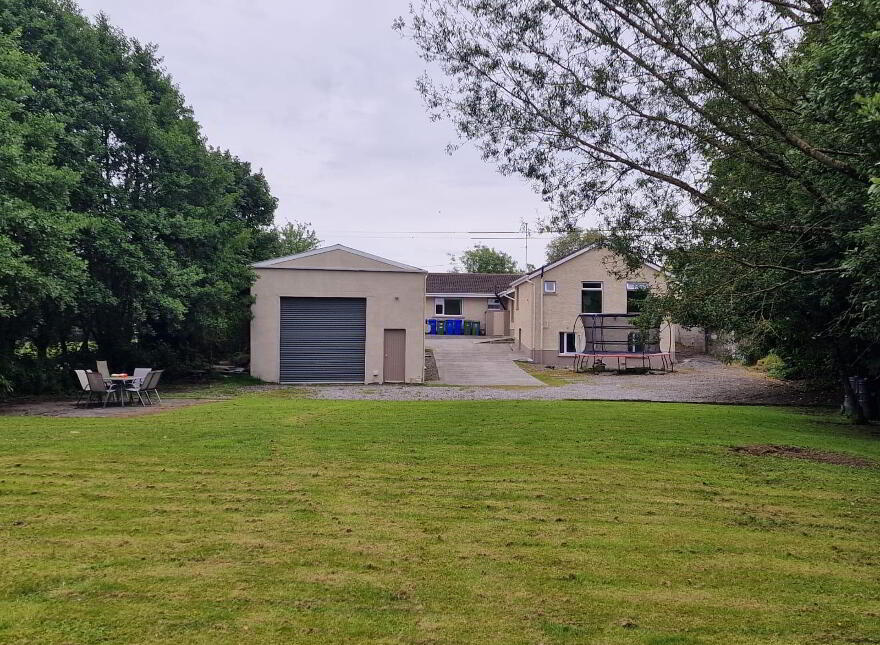 Síocháin, The Bullet Road, Ballykeeran, N37F244