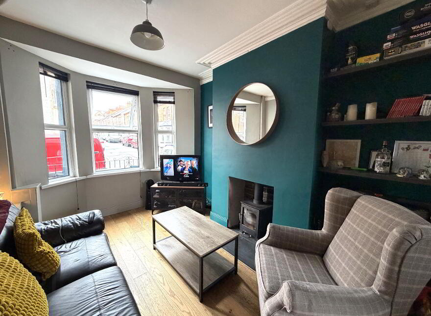 10 Lomond Street, Belfast, BT4 3AN