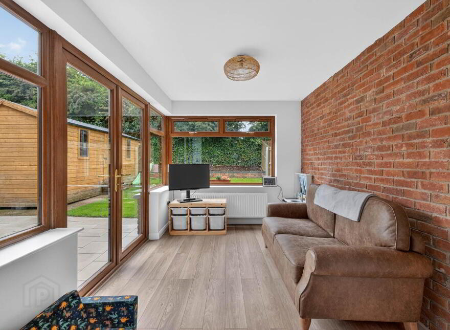 7 Laurel Wood, Ballinderry Lower, Lisburn, BT28 2GQ