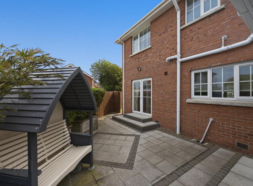 12 Ballycrochan Avenue, Bangor, BT19 7LA