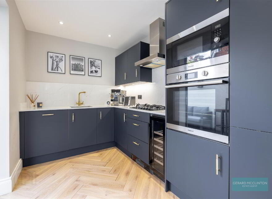 7 Madison Avenue, Cavehill Road, Belfast, BT15 5BX