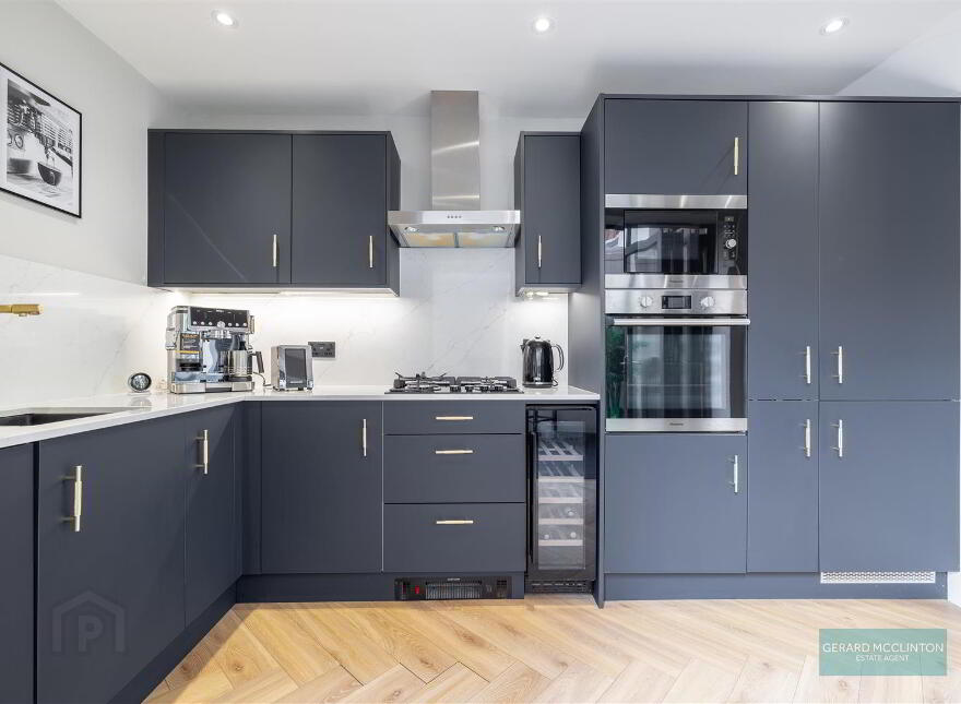 7 Madison Avenue, Cavehill Road, Belfast, BT15 5BX