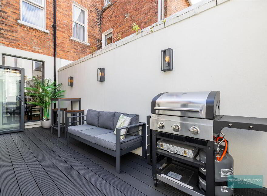 7 Madison Avenue, Cavehill Road, Belfast, BT15 5BX